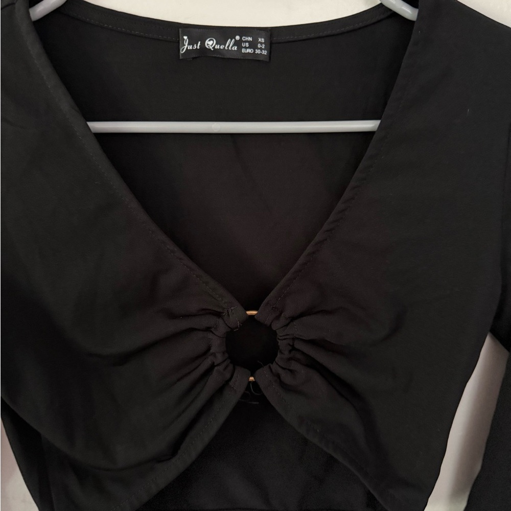 Black crop top